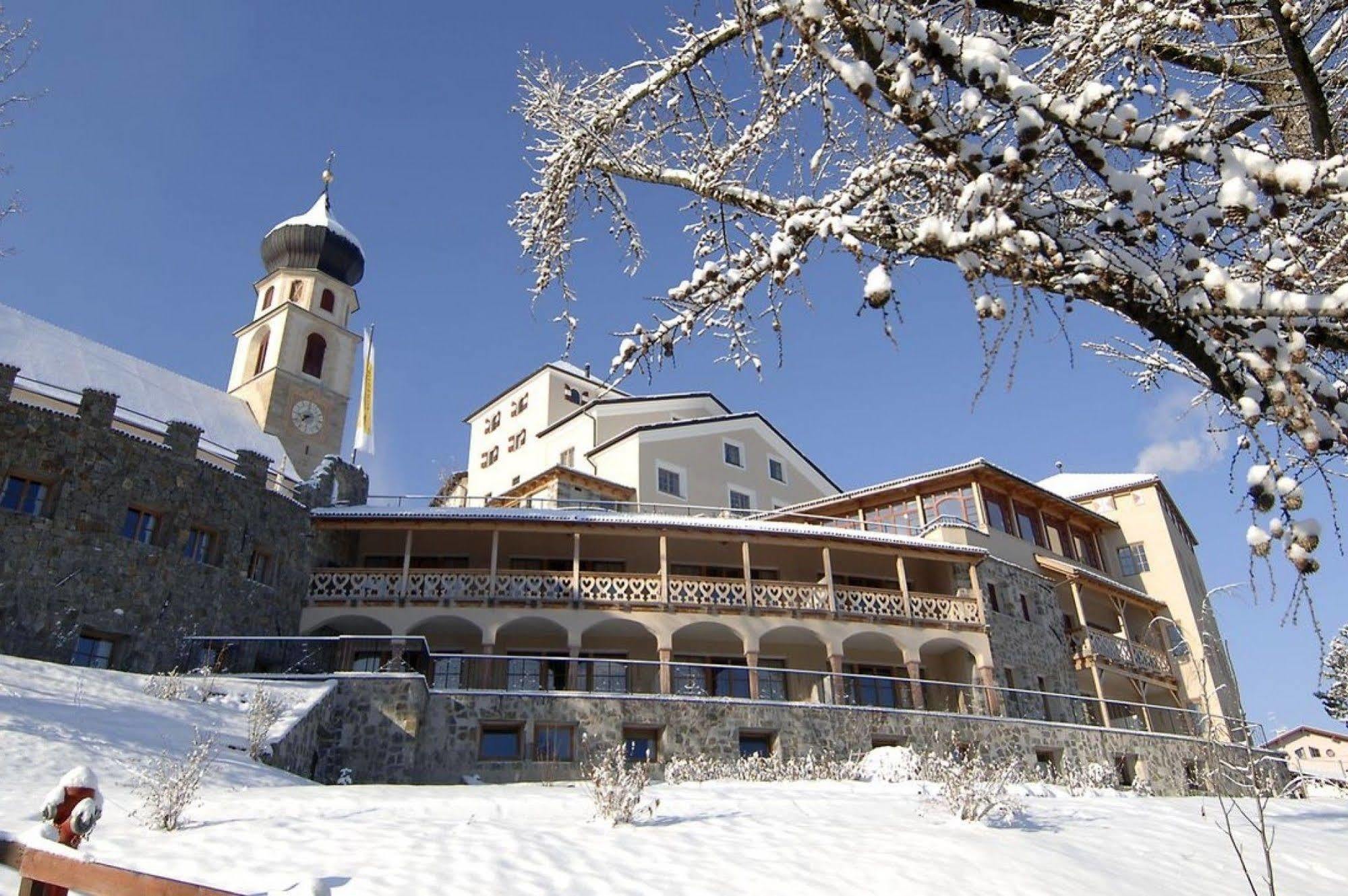 Hotel Romantik Turm 5*